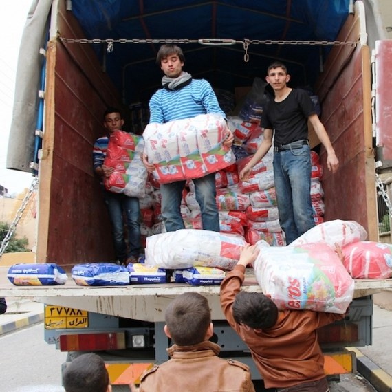 Distribution de nourriture aux réfugiés
