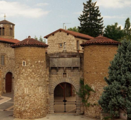 Restauration des deux tours médiévales de Lissieu