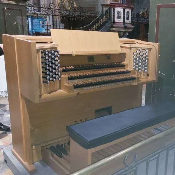 Financer l’installation d’un orgue dans la chapelle de l’Hôtel-Dieu pour soutenir la programmation musicale